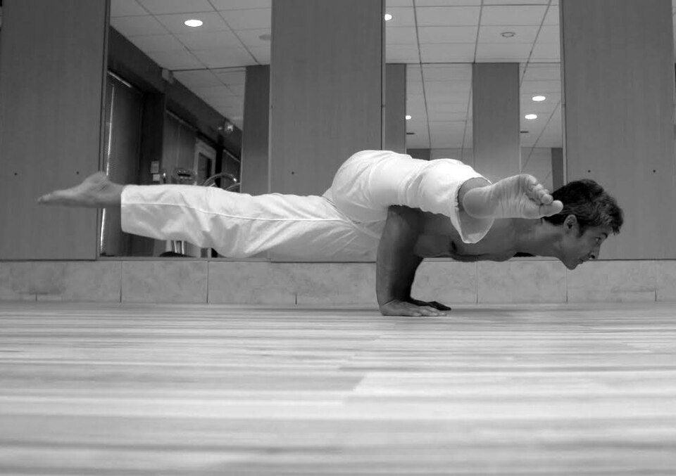 Sage Koundinya (Koundinyasana)
