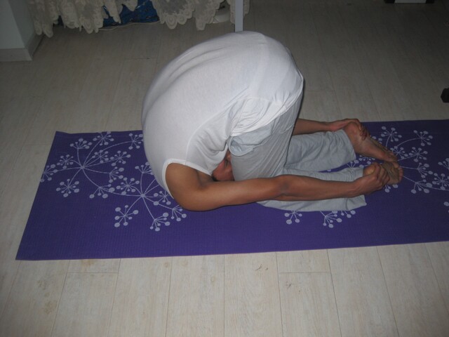 Rabbit Pose (Sasangasana)