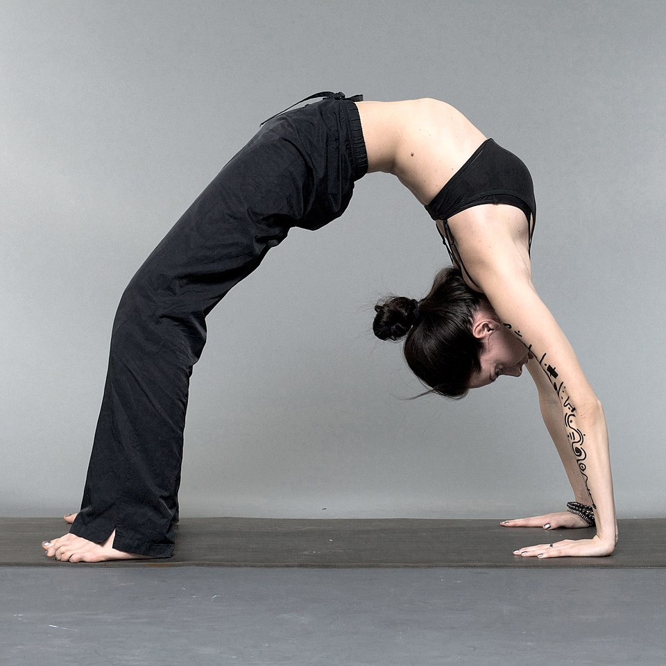 Wheel / Upward Bow (Urdhva Dhanurasana)